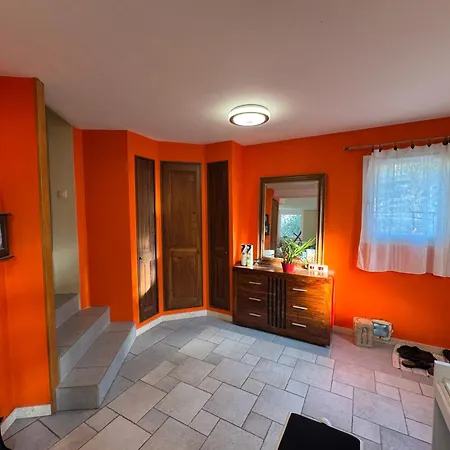 Дом отдыха Maison A L'oree Du Bois